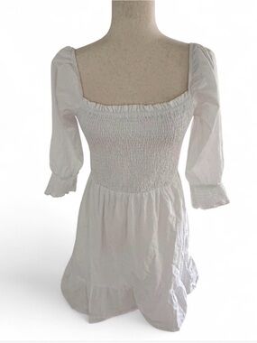 Sim & Sam, White Smocked 100% cotton Square-Neck Women's Dress, Medium